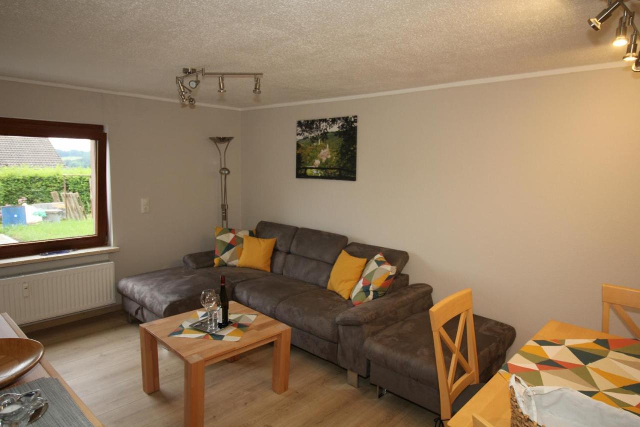 Ferienwohnung Mohrs Mehren  Екстериор снимка